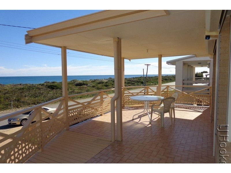 38 Sabina Drive, Madora Bay WA 6210