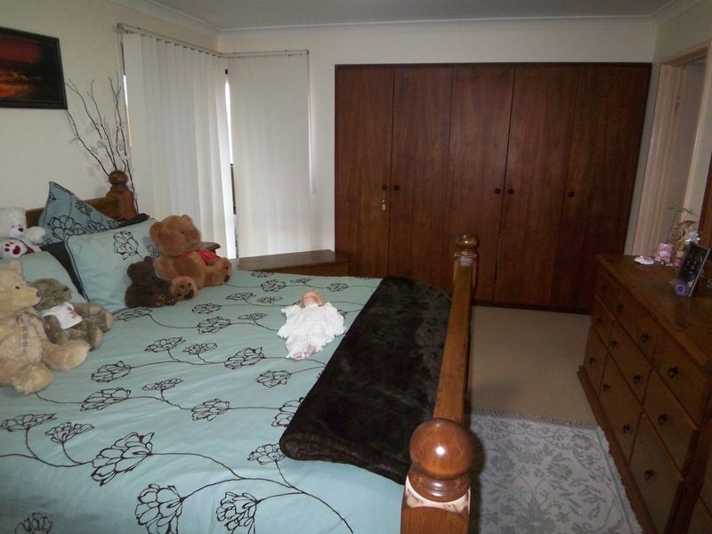 3 Gleneagles Place, Halls Head WA 6210