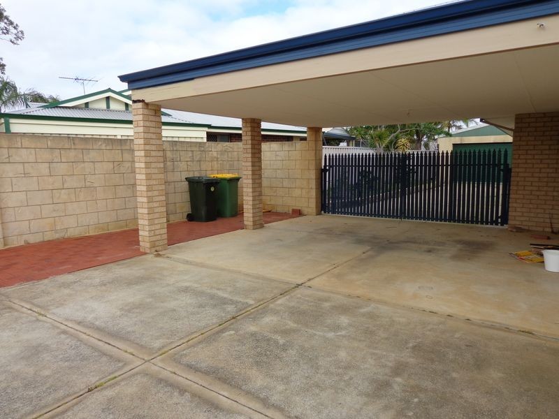 23 Lillystone Retreat, Erskine WA 6210