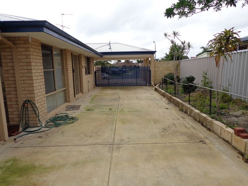 23 Lillystone Retreat, Erskine WA 6210