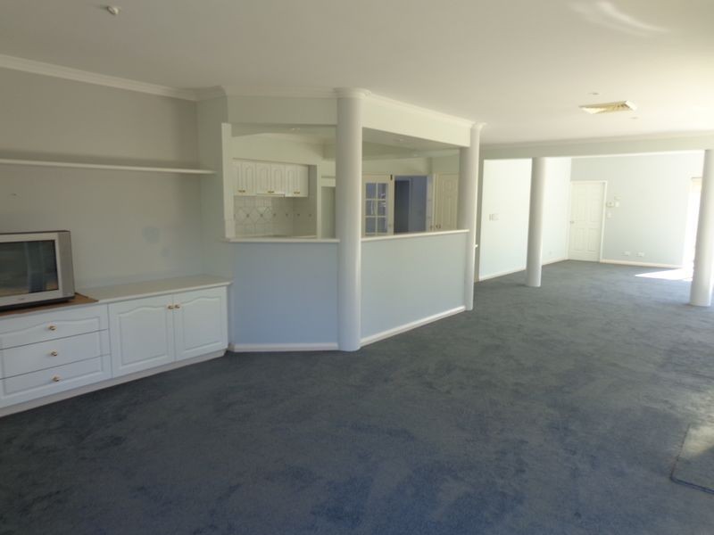 2 Walpole Way, Erskine WA 6210