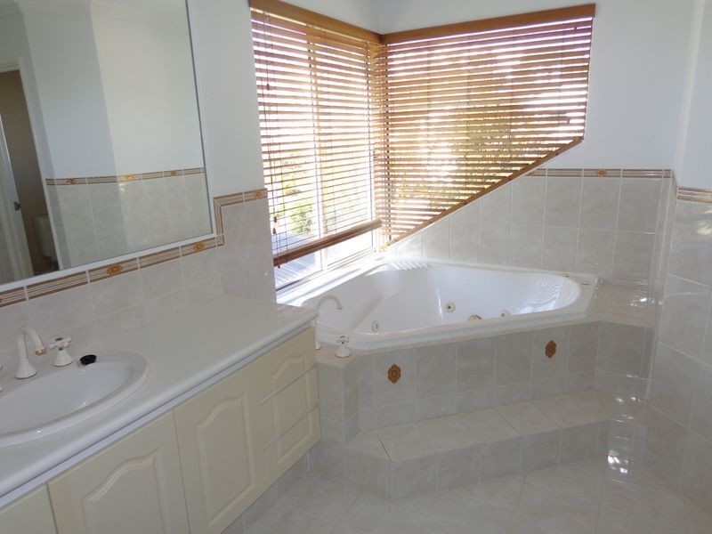 2 Walpole Way, Erskine WA 6210