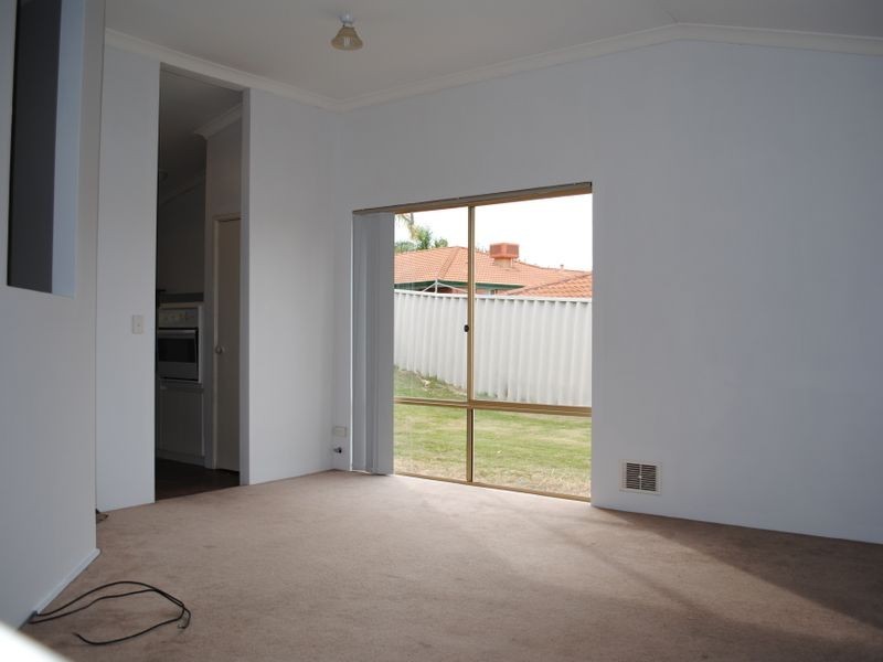 17 Amulla Court, Halls Head WA 6210