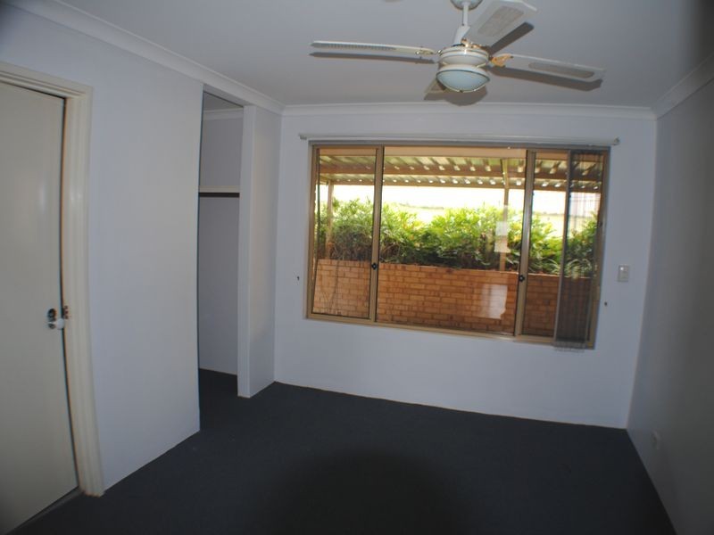 17 Amulla Court, Halls Head WA 6210