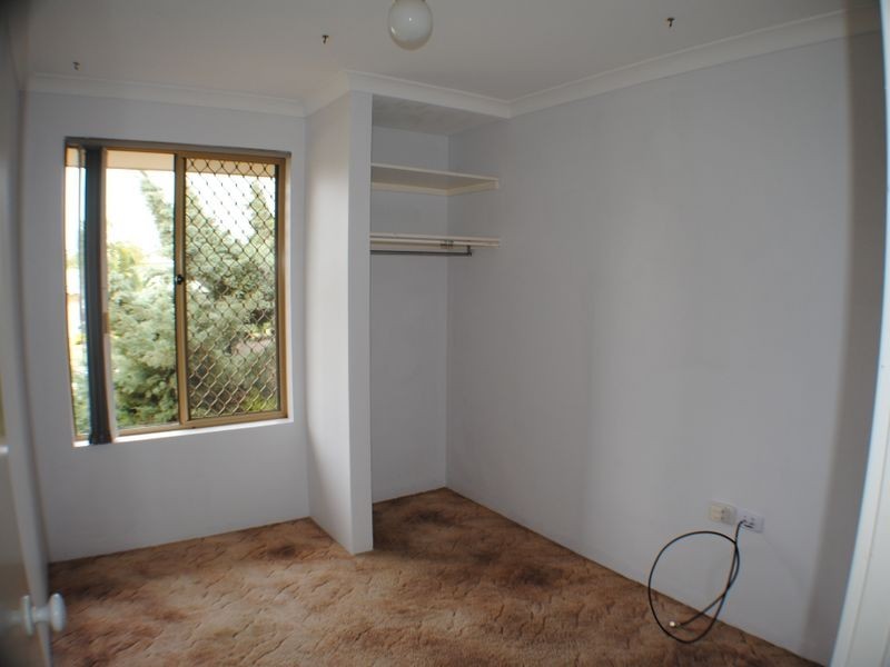 17 Amulla Court, Halls Head WA 6210