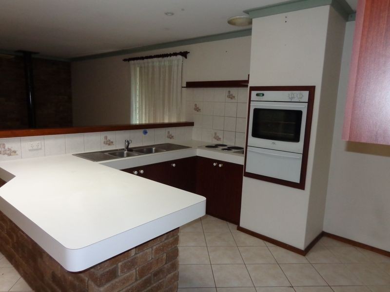 10 Luckhurst Drive, Mandurah WA 6210