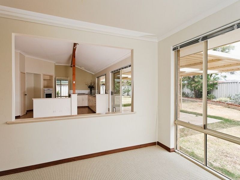 14 Cuvier Place, San Remo WA 6210