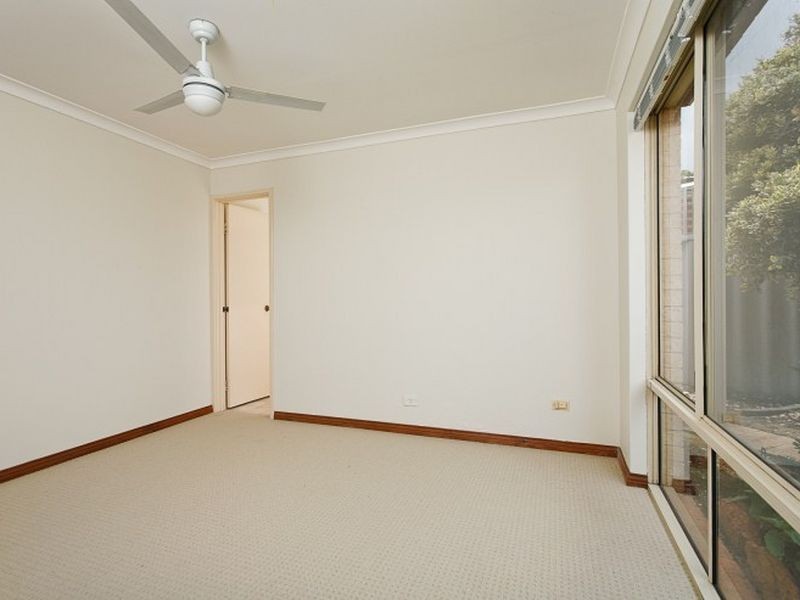 14 Cuvier Place, San Remo WA 6210
