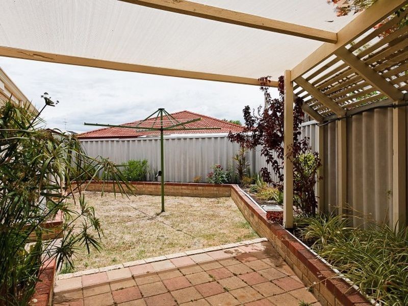 14 Cuvier Place, San Remo WA 6210