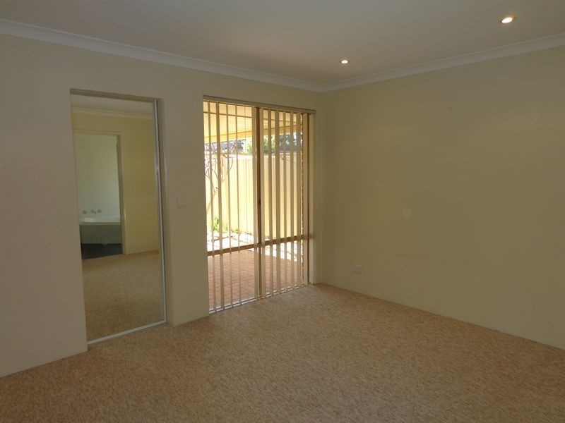 15 Windermere Way, Greenfields WA 6210