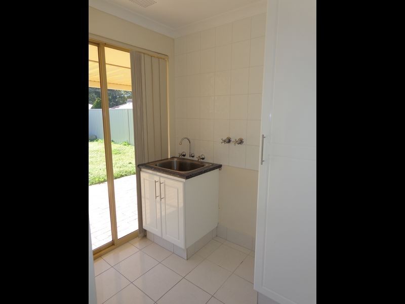 15 Windermere Way, Greenfields WA 6210