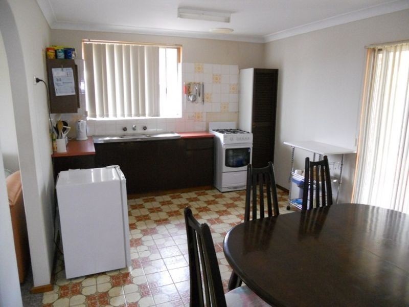 24 Luckhurst Drive, Mandurah WA 6210