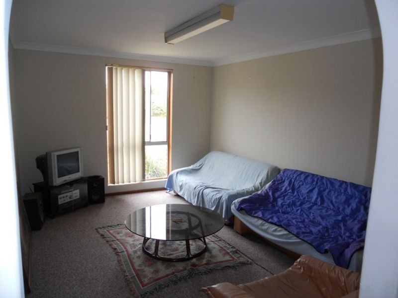 24 Luckhurst Drive, Mandurah WA 6210