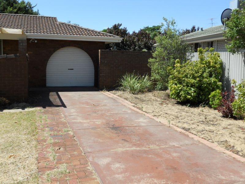 24 Luckhurst Drive, Mandurah WA 6210