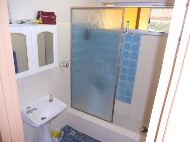 24 Luckhurst Drive, Mandurah WA 6210