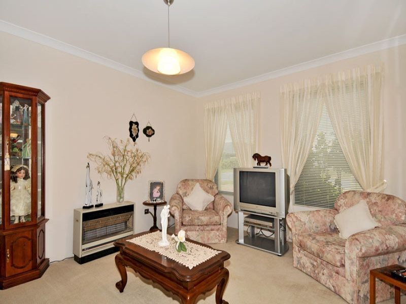 5 Tadorna View, Dudley Park WA 6210