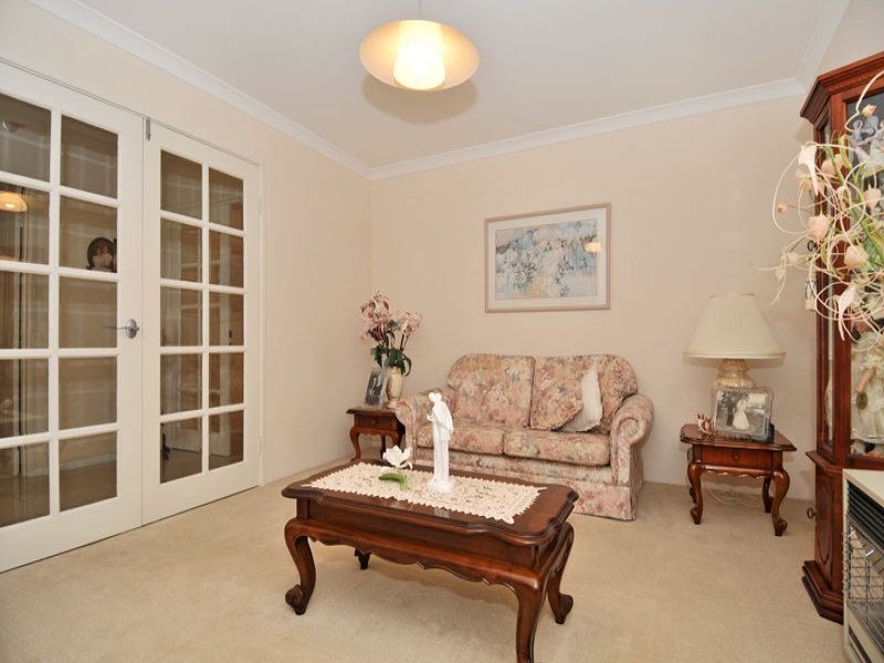 5 Tadorna View, Dudley Park WA 6210