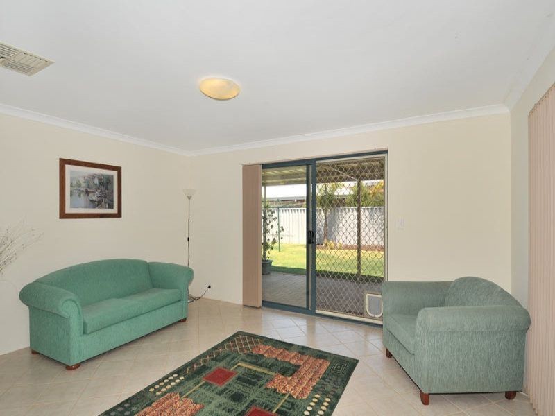 100 Willoughbridge Crescent, Erskine WA 6210