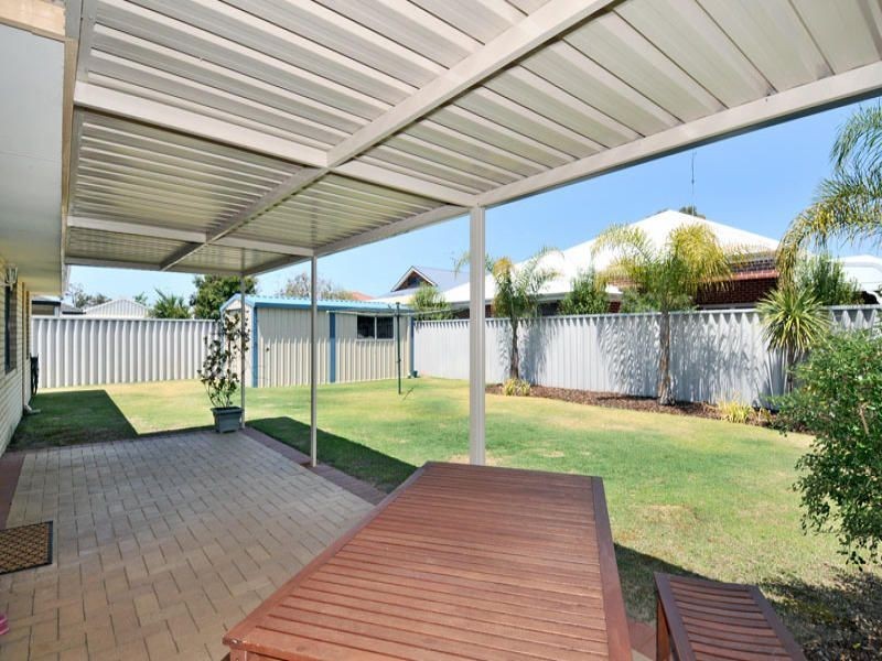 100 Willoughbridge Crescent, Erskine WA 6210