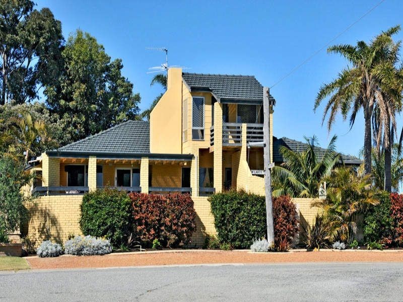 110 Mclarty Road, Halls Head WA 6210