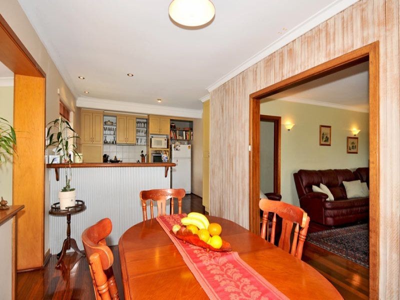 110 Mclarty Road, Halls Head WA 6210