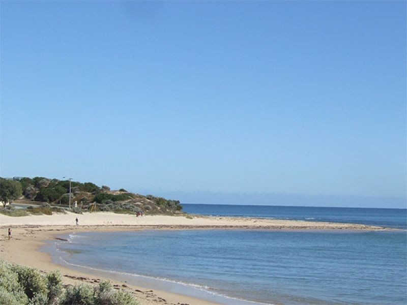 3 Seaview Place, Wannanup WA 6210