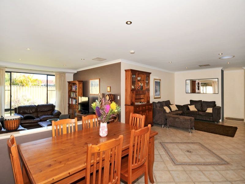 3 Glenarn Turn, Erskine WA 6210