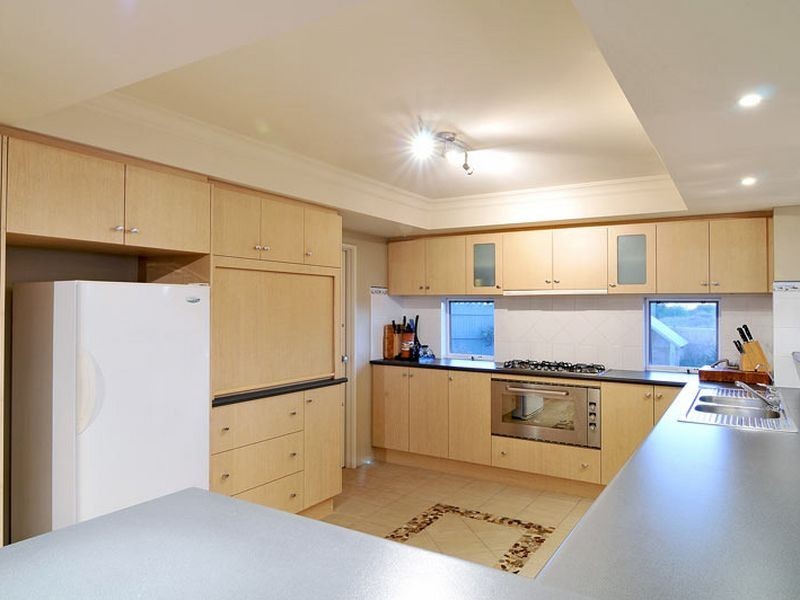 28 Hideaway Cove, Halls Head WA 6210