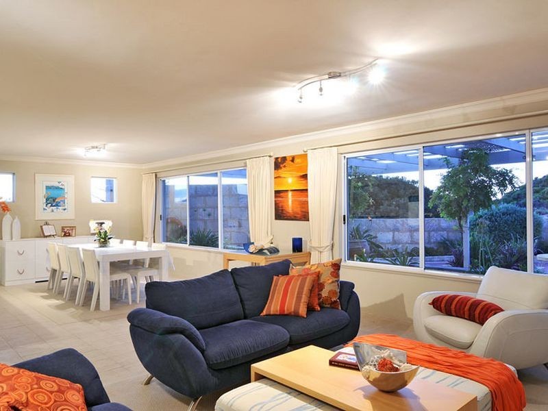 28 Hideaway Cove, Halls Head WA 6210