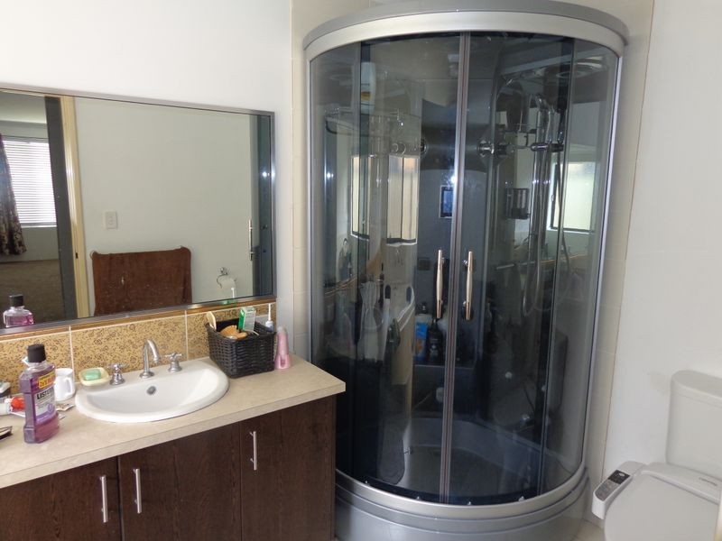 10 Sequin Close, Meadow Springs WA 6210