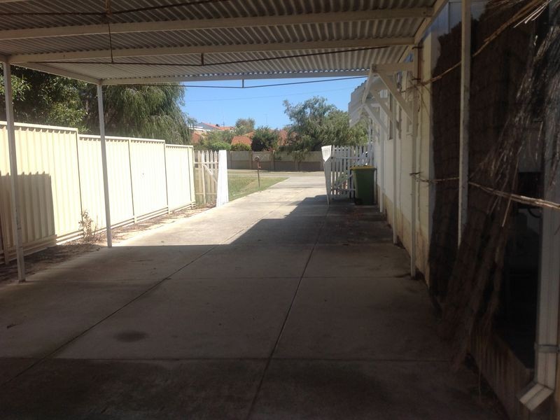 31 Coventry Road, Shoalwater WA 6169