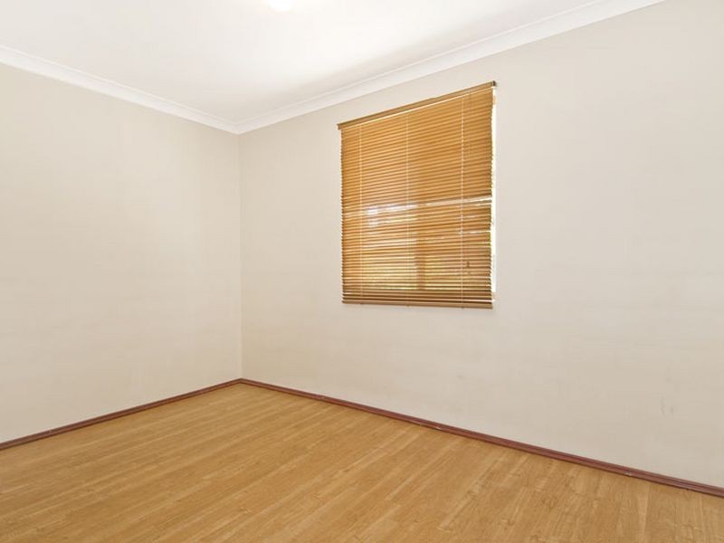 27 Coodanup Drive, Dudley Park WA 6210