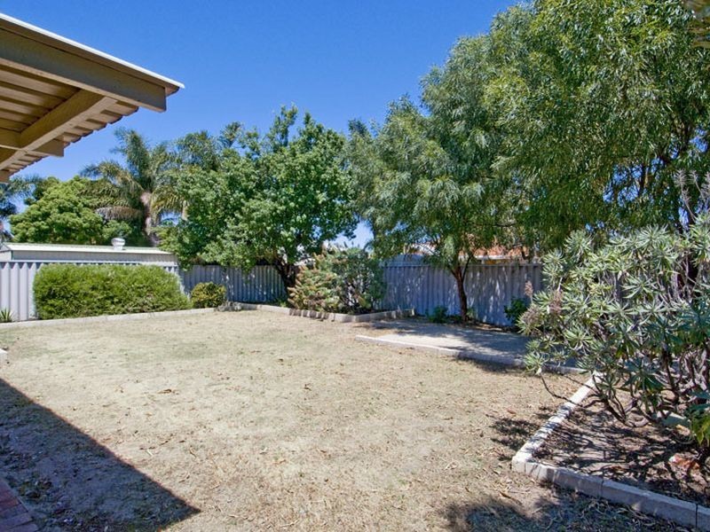 27 Coodanup Drive, Dudley Park WA 6210
