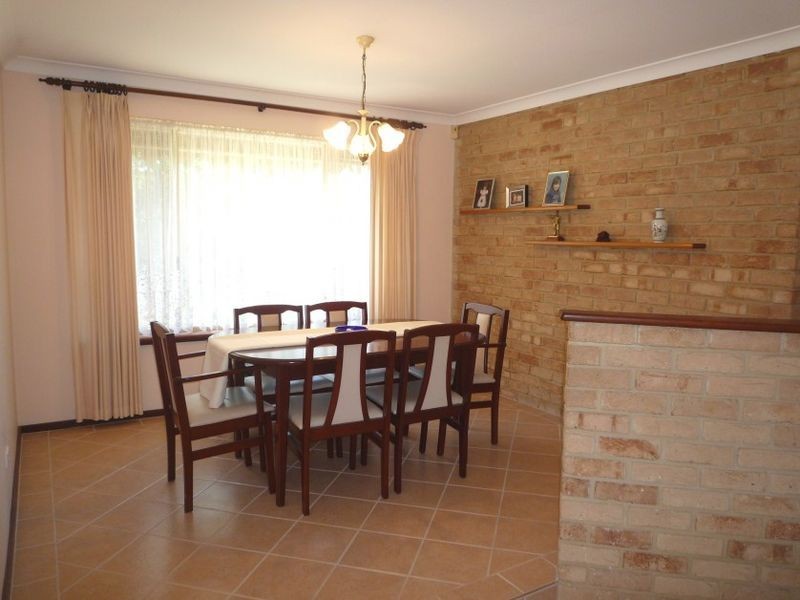 7 Yorrell Place, Halls Head WA 6210