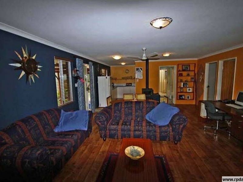 16 Rathmines Place, Coodanup WA 6210