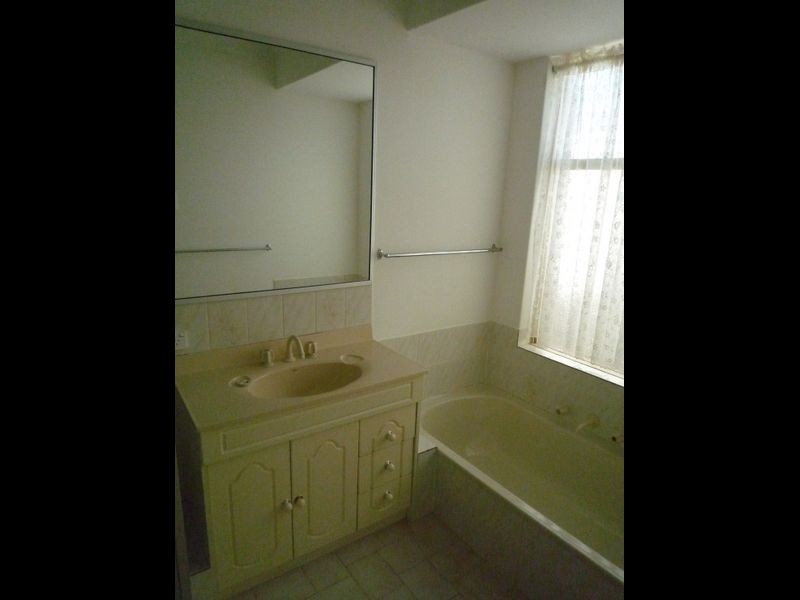 61 Portmarnock Circle, Halls Head WA 6210