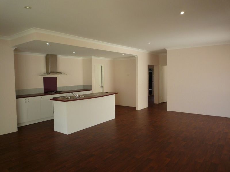 45 Northport Blvd, Wannanup WA 6210