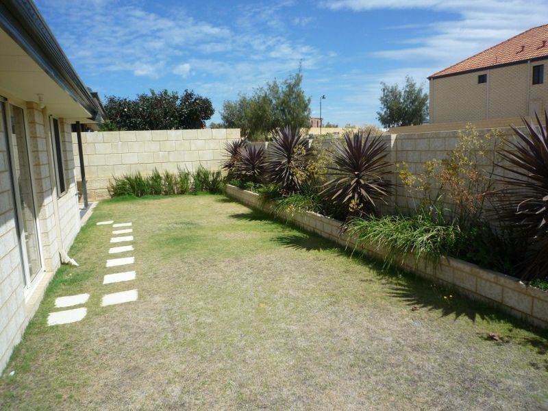 45 Northport Blvd, Wannanup WA 6210