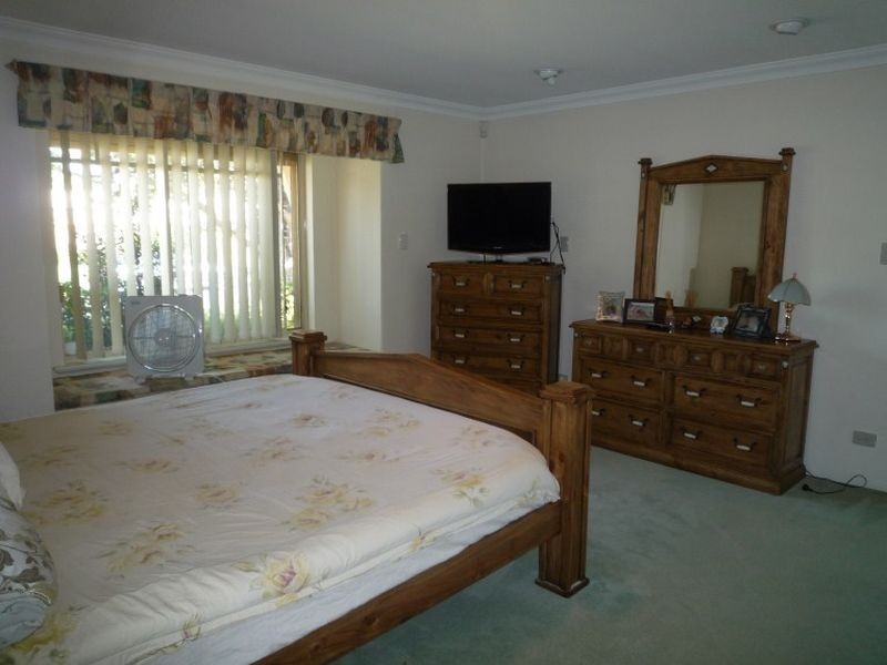 11 Waterville Retreat, Meadow Springs WA 6210