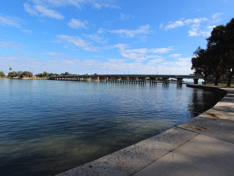 18/3 Leslie Street, Dudley Park WA 6210