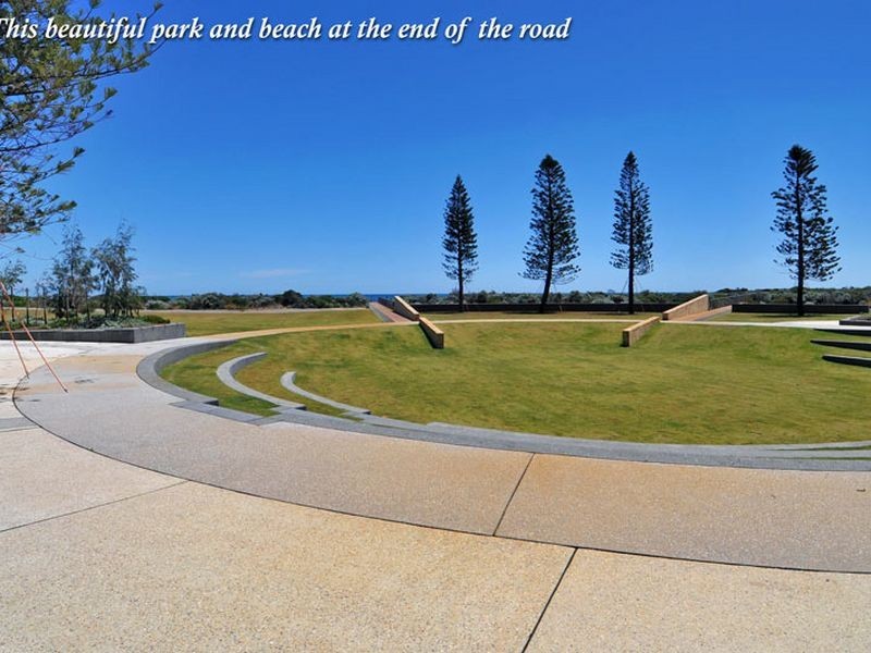 104 Boardwalk Boulevarde, Halls Head WA 6210