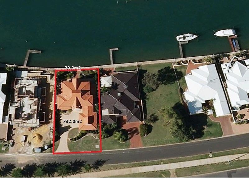 7 Baruna Court, Halls Head WA 6210