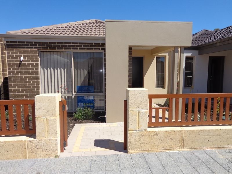 18 Kaalak Lane, Mandurah WA 6210