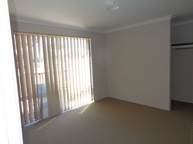 18 Kaalak Lane, Mandurah WA 6210