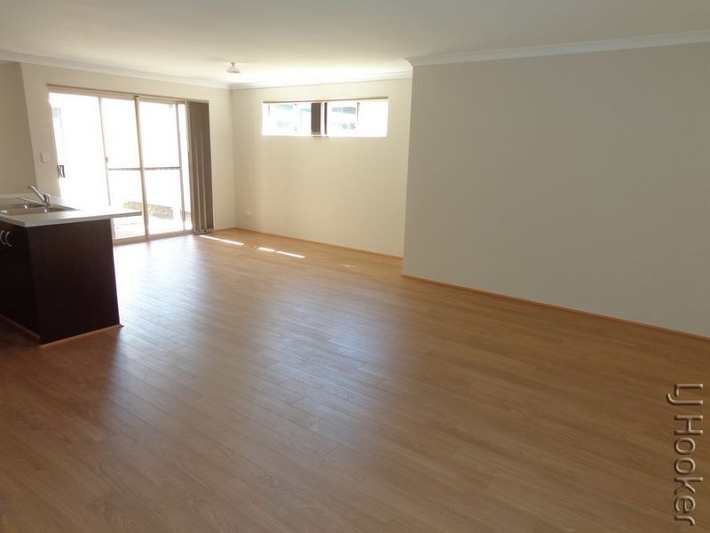 16 Kaalak Lane, Mandurah WA 6210