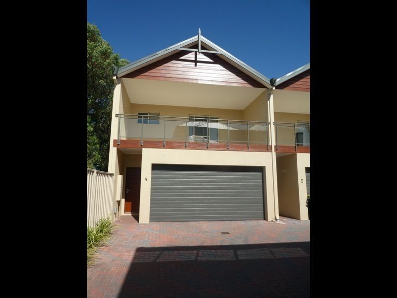 4/67 Sutton Street, Mandurah WA 6210
