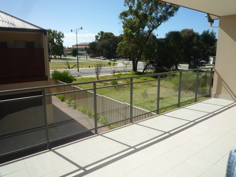 4/67 Sutton Street, Mandurah WA 6210