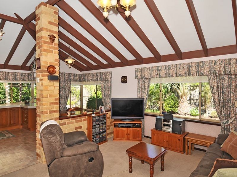 2 Hopevale Place, Erskine WA 6210