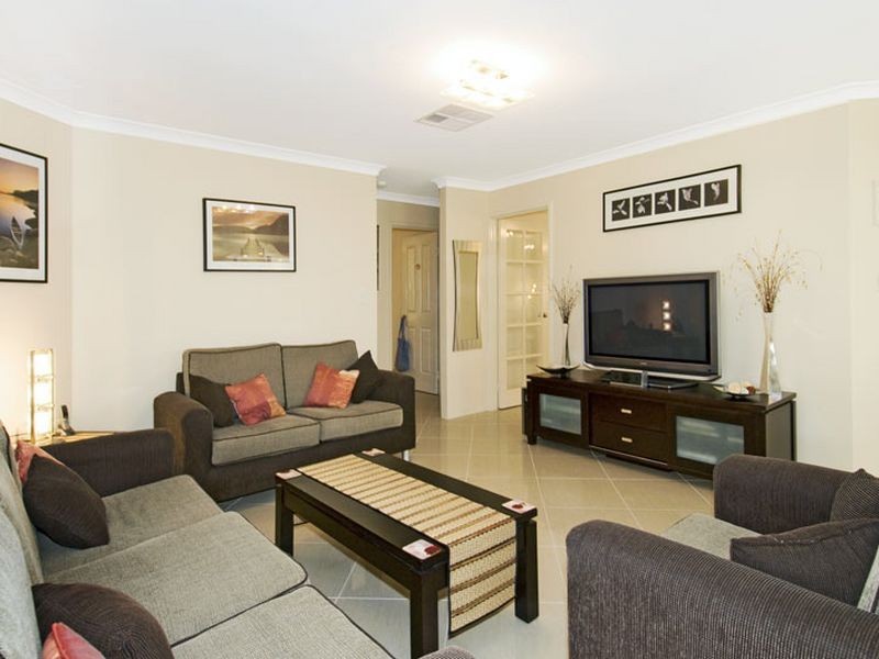 34 Peppertree Close, Wannanup WA 6210