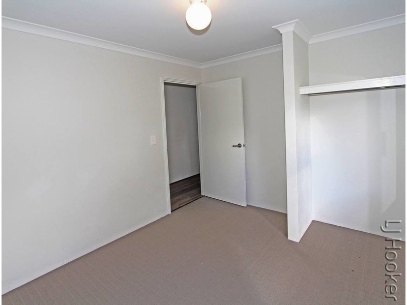 14 Adela Bend, Lakelands WA 6180